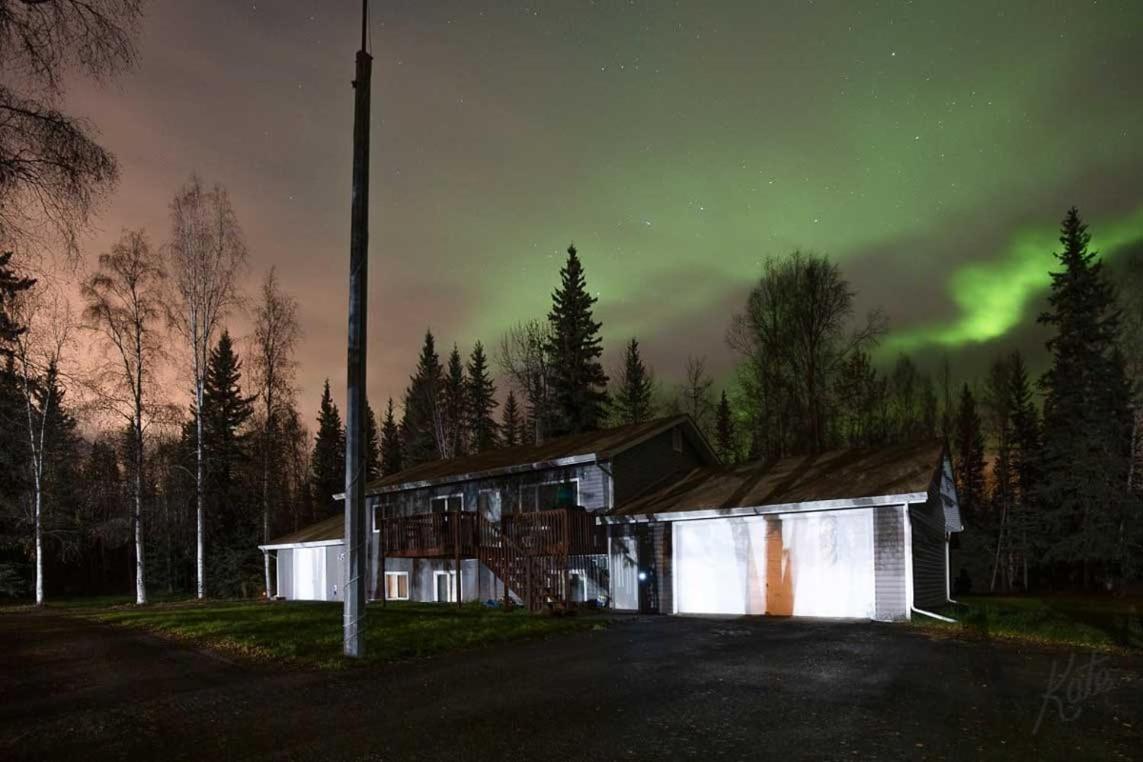 North Pole Escape With Deck And Aurora Lights Views! Villa Exterior photo