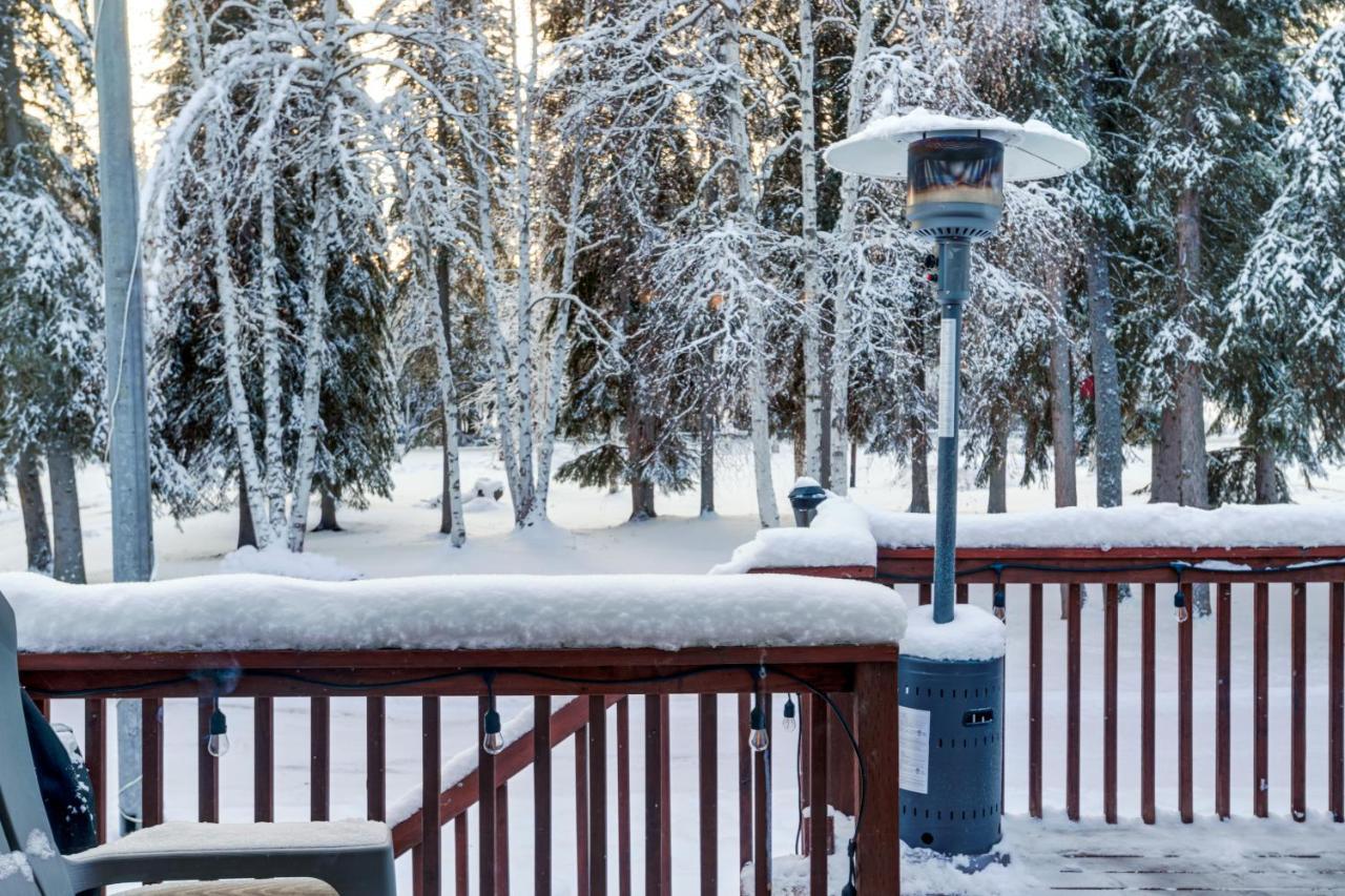 North Pole Escape With Deck And Aurora Lights Views! Villa Exterior photo